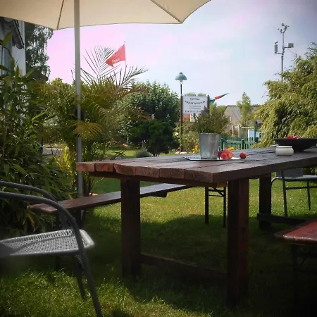 Charmante Ferienwohnung Am Salzhaff Familienurlaub