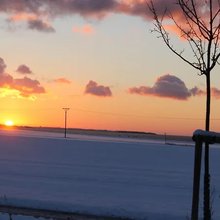 Salzhaff Family Retreat Daire Pepelow